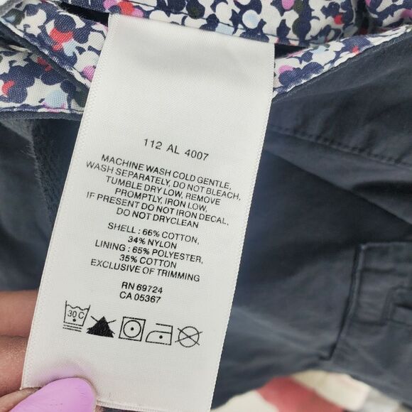 Columbia Women's Black Shorts With Front Waist Tie, Pockets, Back Zipper Pocket - Picture 4 of 7